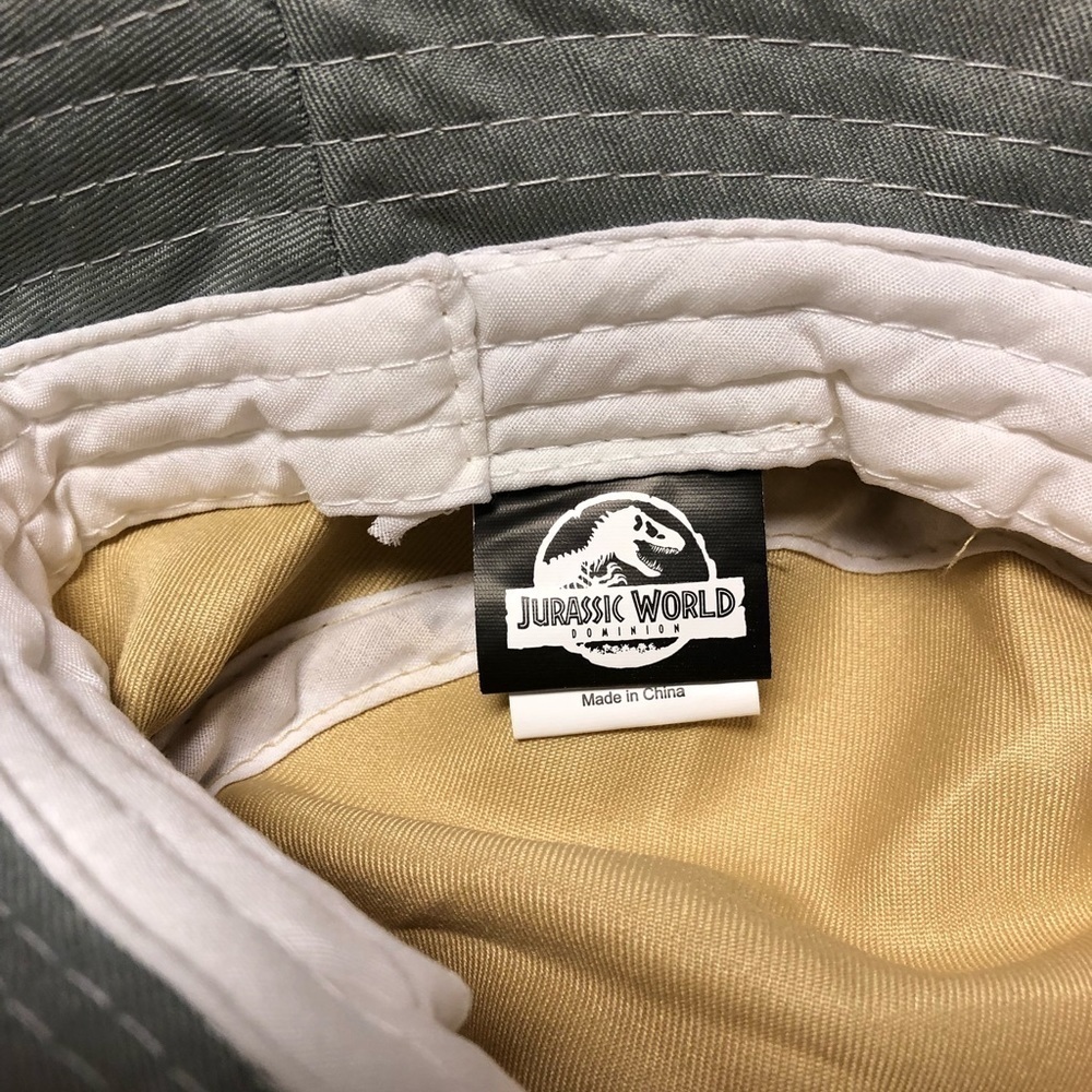 GIRLS JURASSIC WORLD BUCKET HAT - Picture 2 of 3